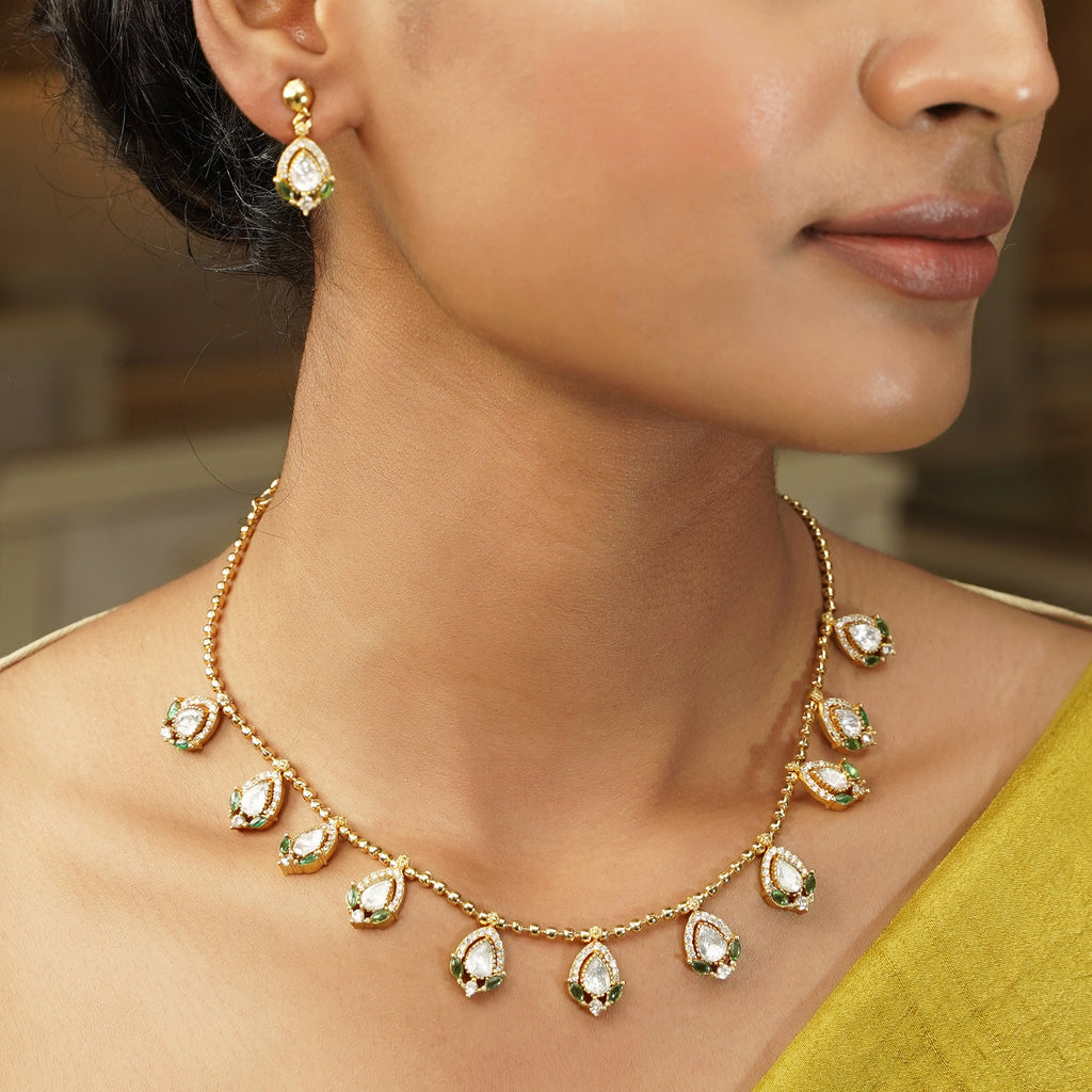 Gemstone Chain Patti 22k Gold Plated Pendant Set