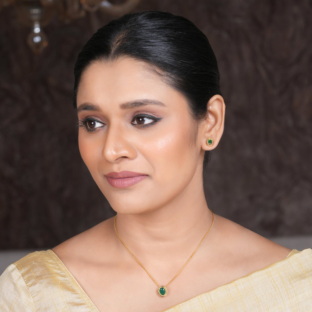22k Gold Plated Amolya Naysa Pendant Set