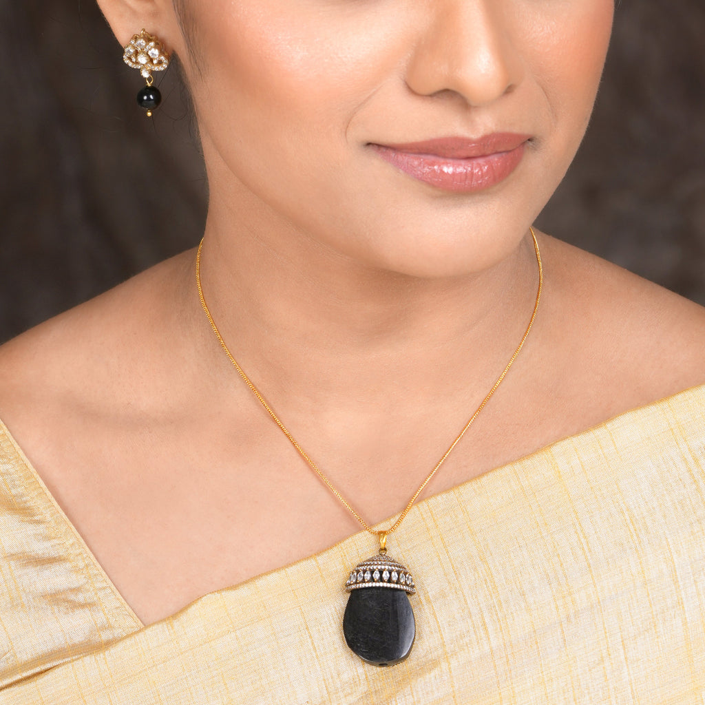 22k Gold Plated Amolya Tamira Pendant Set