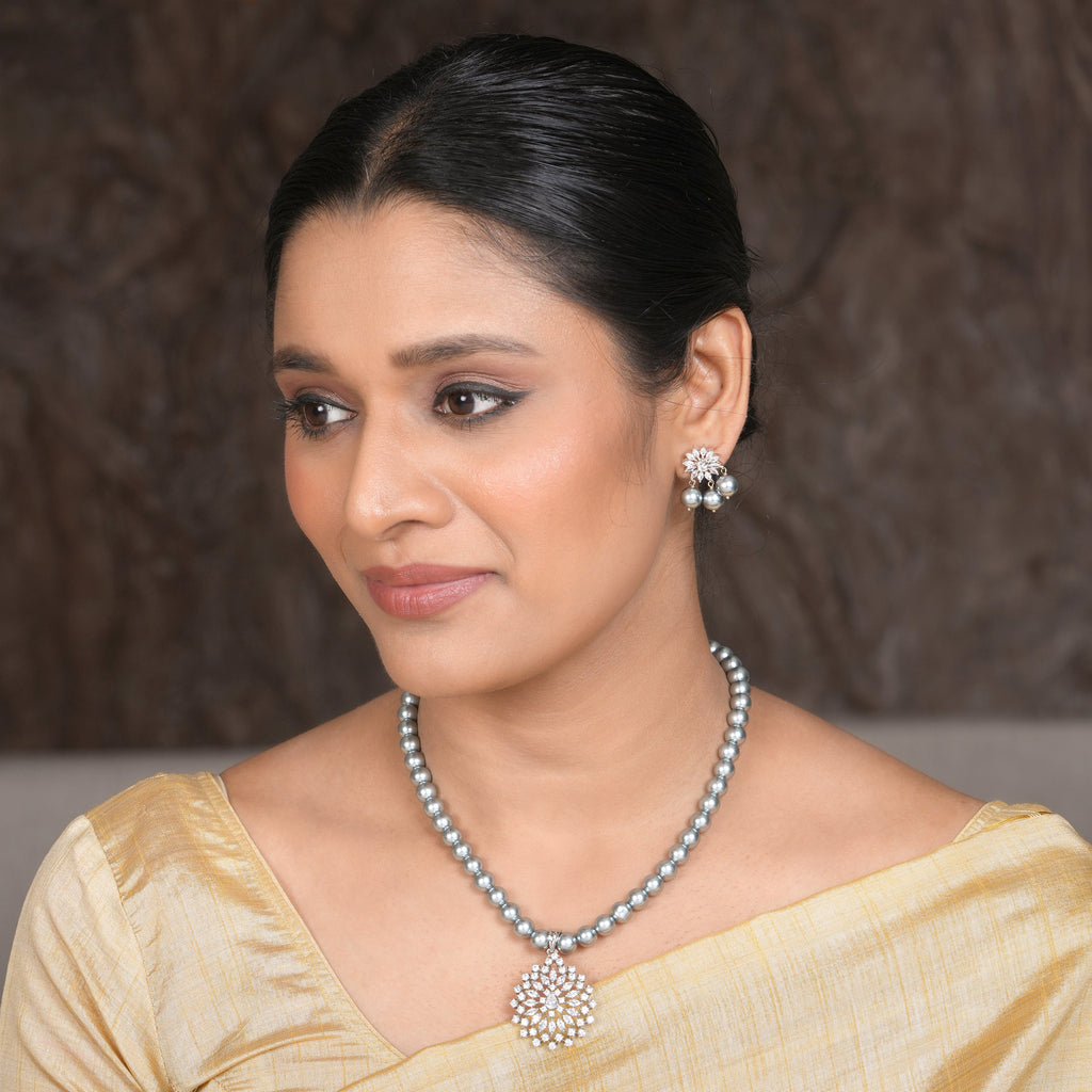 22k Gold Plated Amolya Dyumati Pendant Set