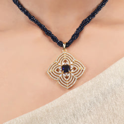 Ujjwal Aysha Pendant Set