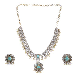 Veesha Necklace Set