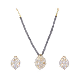 Ujjwal Keerthy Pendant Set
