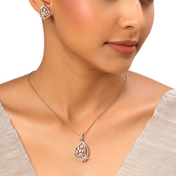 22k Gold Plated Sundari Kadambari Pendant Set
