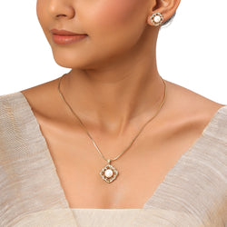 22k Gold Plated Sundari Kamalini Pendant Set