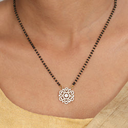 22k Gold Plated Sampada Yajnika Mangalsutra Set