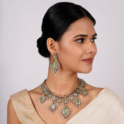 Tihana Necklace Set