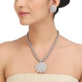 CHAKRIKA CHANCHAL PENDANT SET