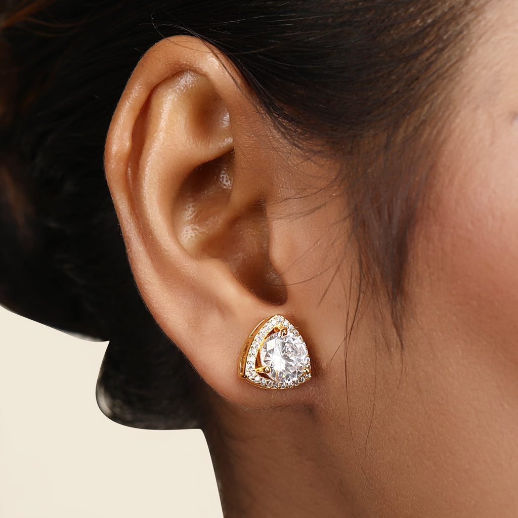 Suruchi Solitaire Earring