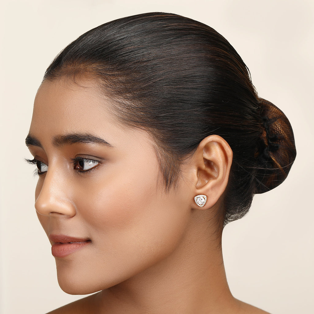Aadhya Solitaire Earring