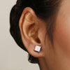 Akshita Solitaire Earring