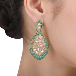 PAVÉ NIMMI ZIRCON EARRING