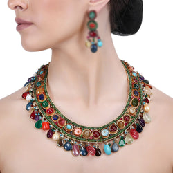 PRAVISHI NECKLACE