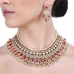 PHALGUNI NECKLACE