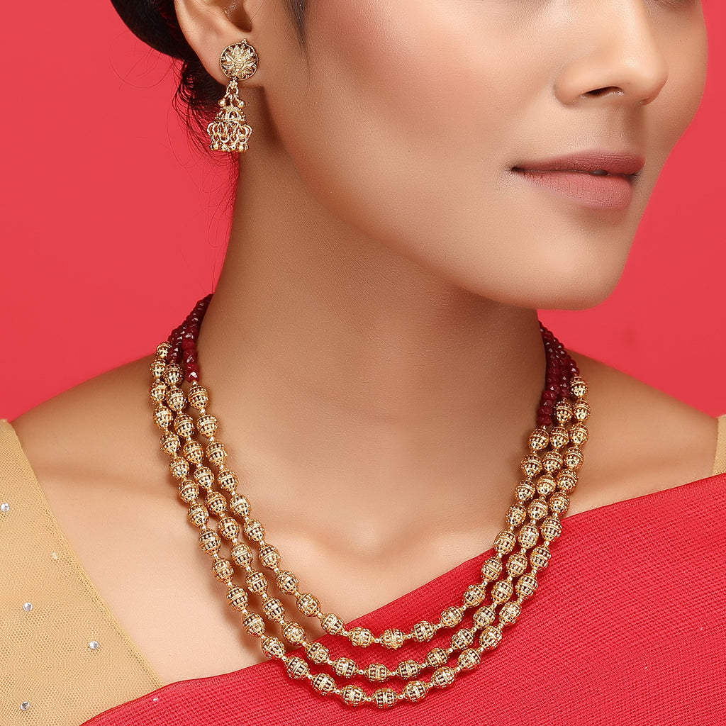 Swarnam - Gold Strings Pranitha Necklace Set