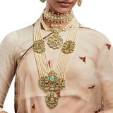 OMISHA LONG NECKLACE