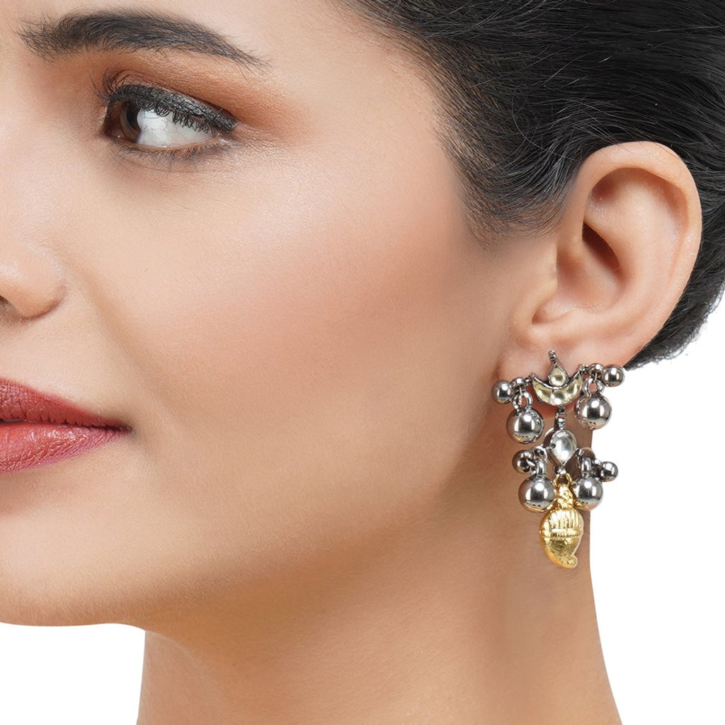 Gold & Silver Plated Leela Hasli Kundan Statement Necklace Set