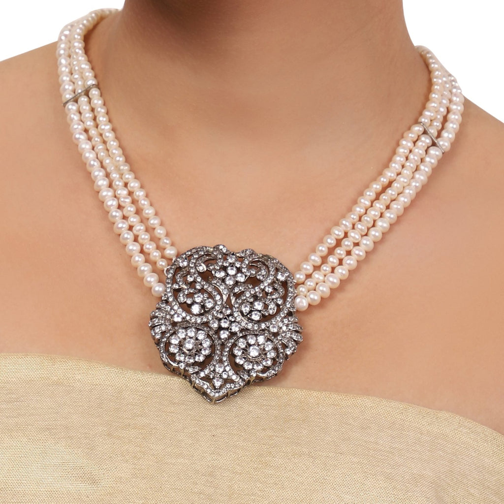 Silver Plated Valentine Victorian Pearl Necklace Set